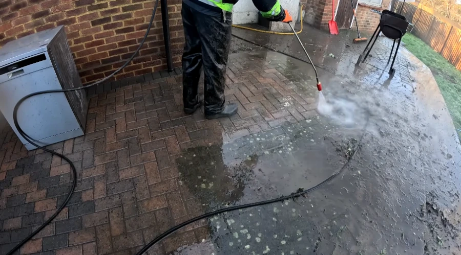 Recently completed pressure washing project in Leland, NC